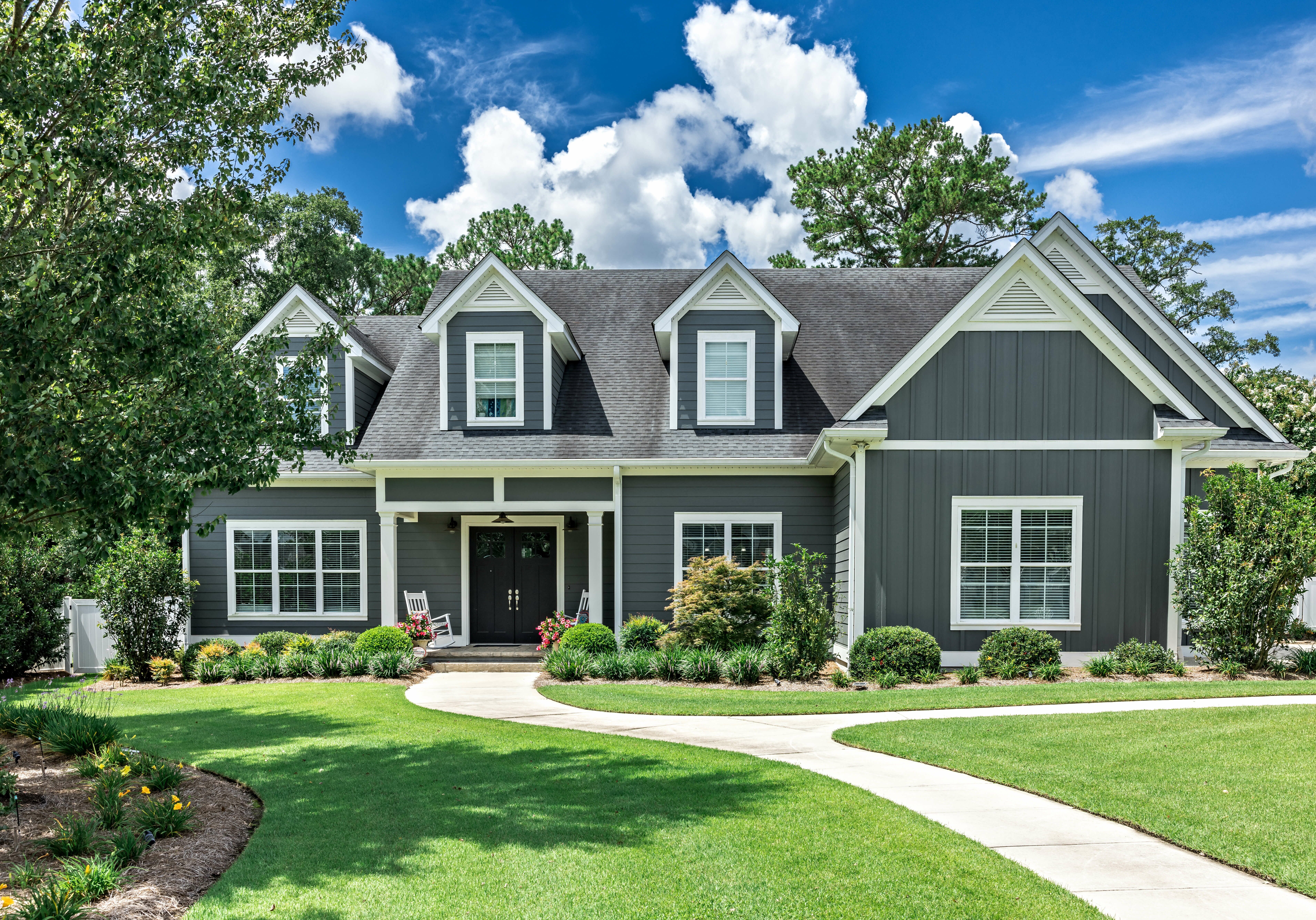 benefits-of-painting-the-exterior-of-your-home